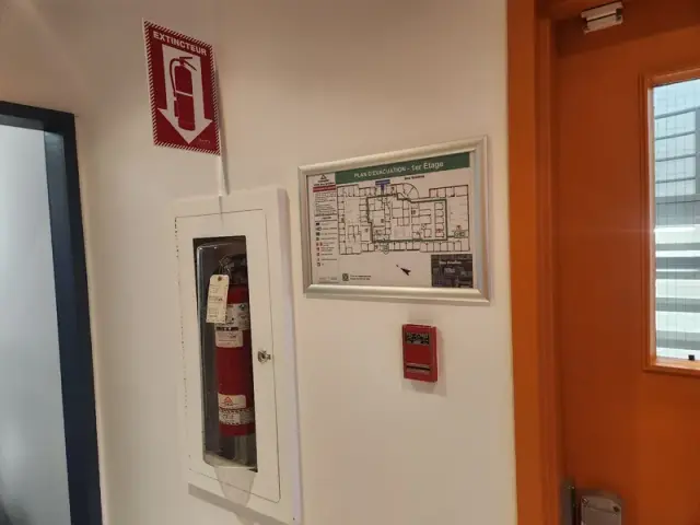 Cadre à clip aluminium plan d'évacuation 1